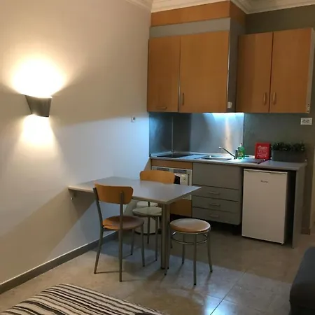 Ocean & Garden View Apartment